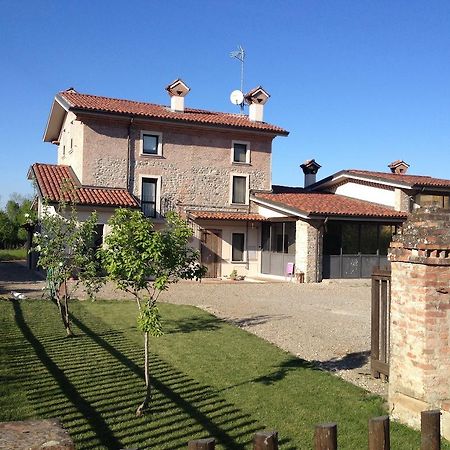 B&B La Corte Vigolzone Екстериор снимка