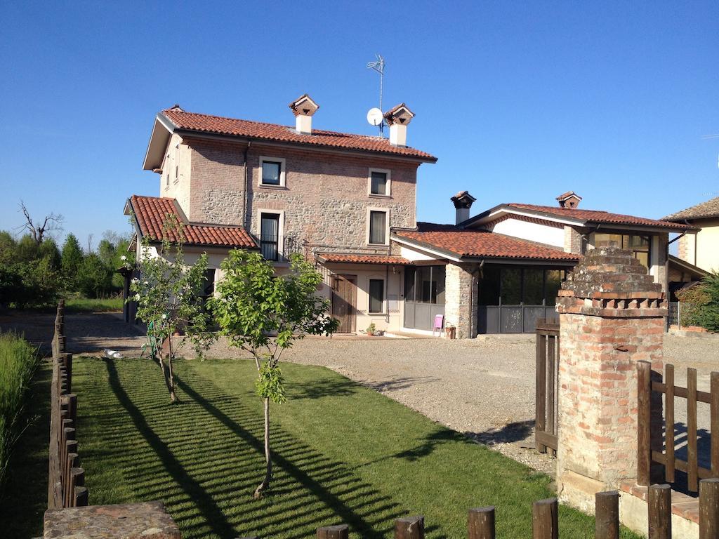 B&B La Corte Vigolzone Екстериор снимка